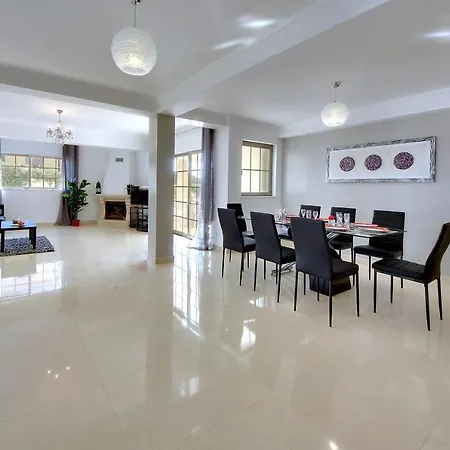 Вилла Machado By Popular Villas